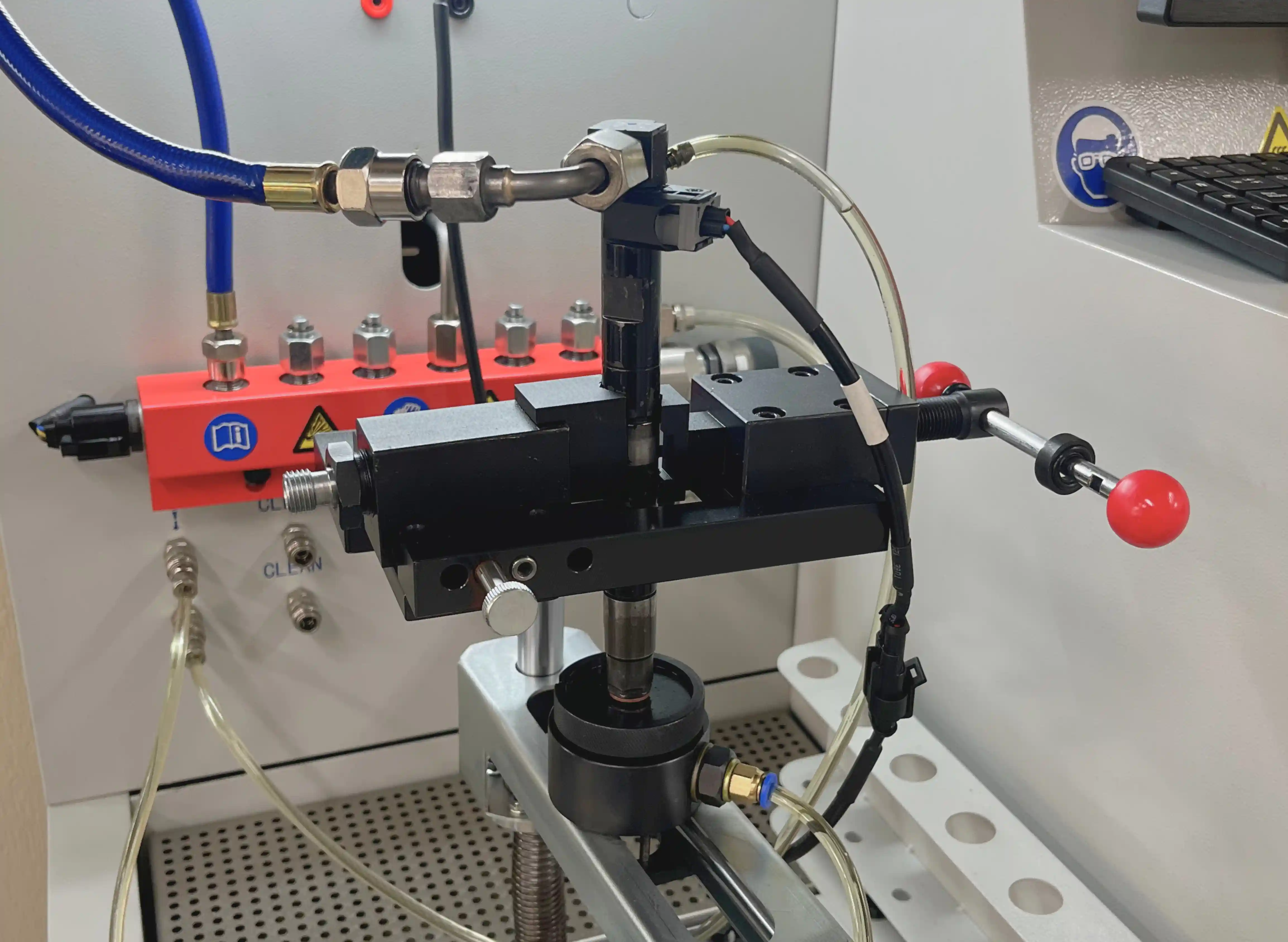 Prueba, reparación y calibración de inyectores electrónicos